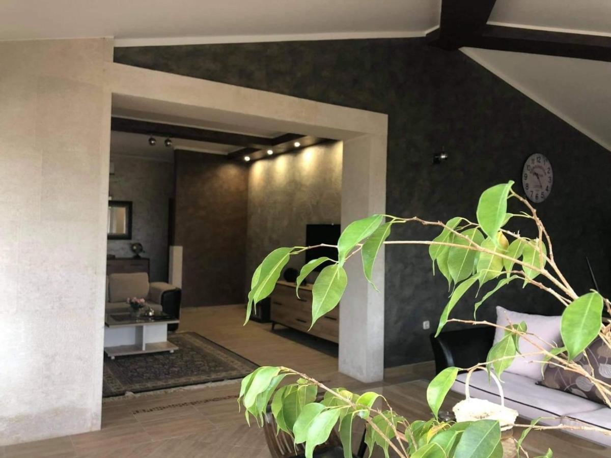 Villa Zafirah Πούλα Εξωτερικό φωτογραφία